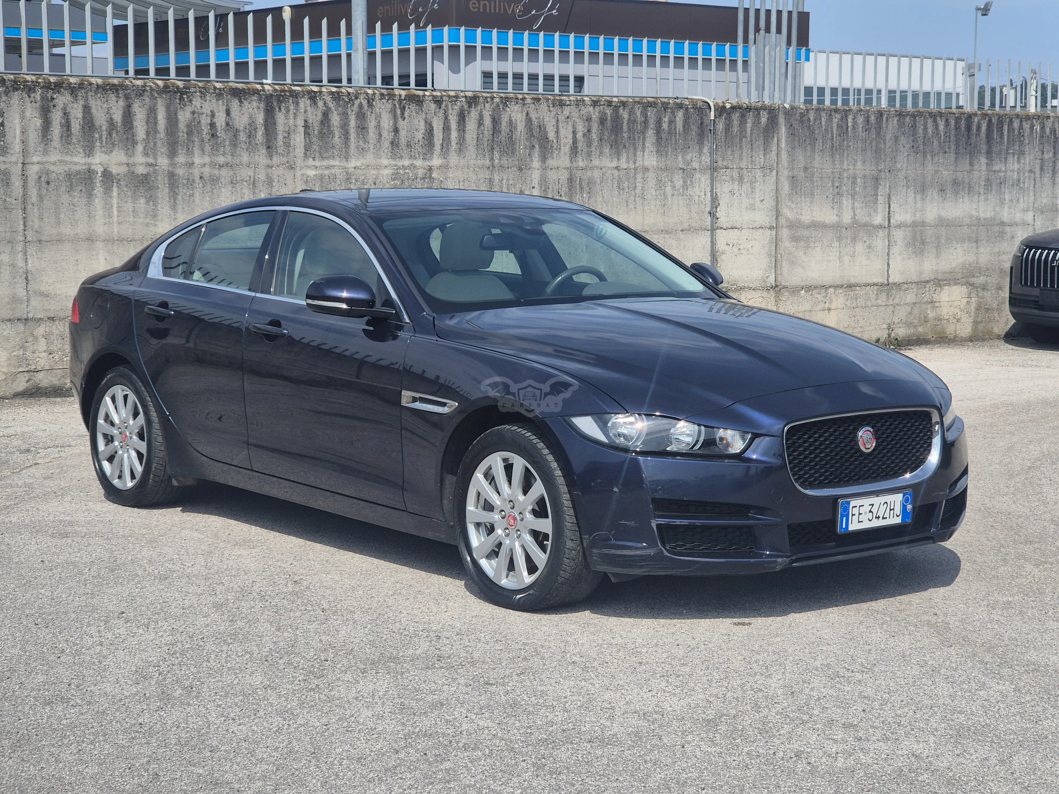 Jaguar XE 2.0d Prestige 2016