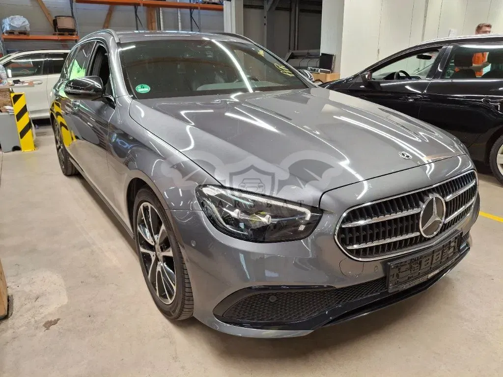 Mercedes-Benz E 200d 2023