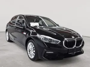 BMW 1 Series 120i Advantage 2022