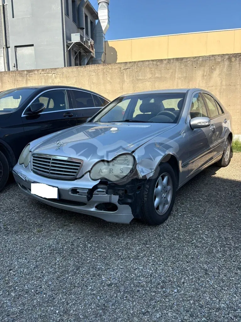 Mercedes-Benz C 180 Elegance 2001