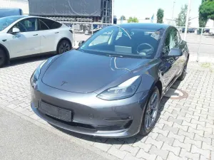Tesla Model 3 Long Range 2023