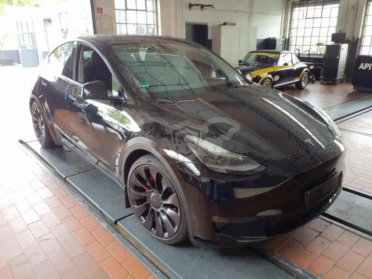 Tesla Model Y Performance 2023
