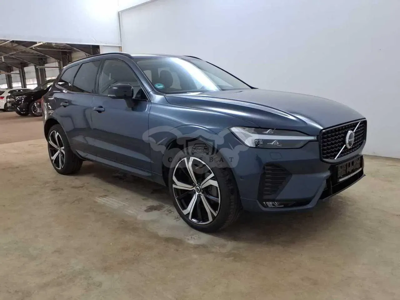 Volvo XC60 B4 Plus Dark 2023