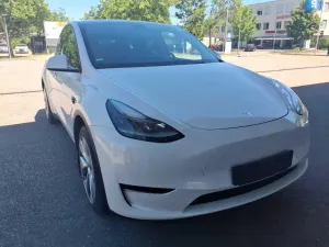 Tesla Model Y Long Range 2023