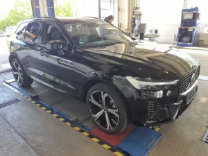 Volvo XC60 B4 Plus Dark 2023