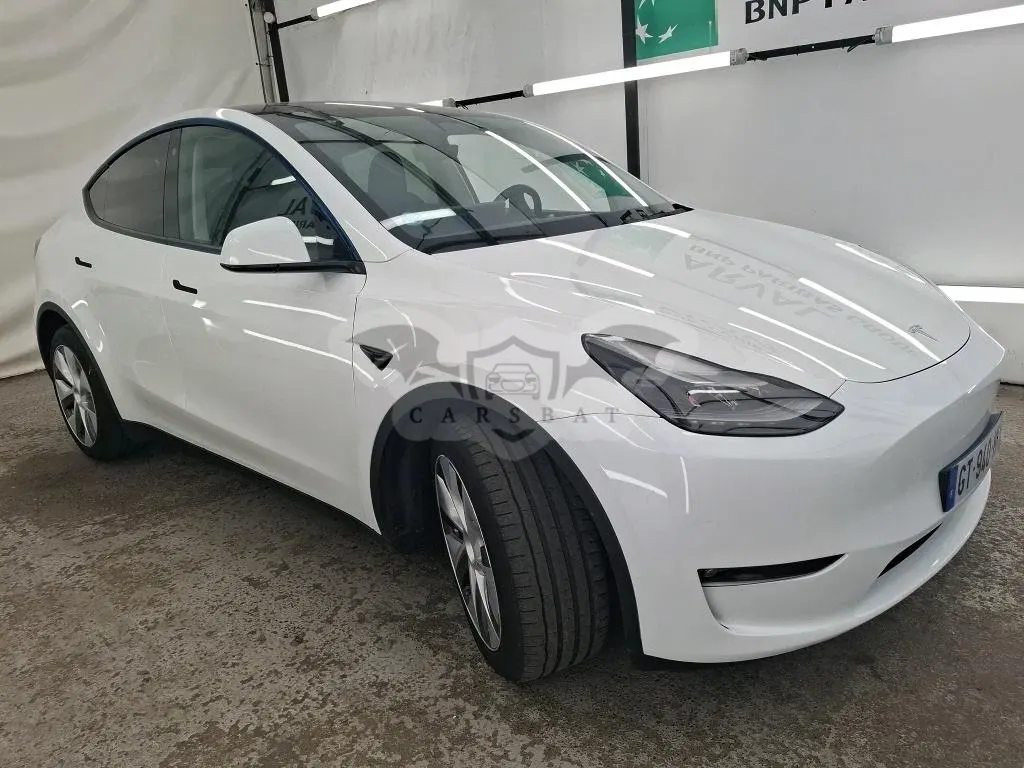 Tesla Model Y Long Range 2024