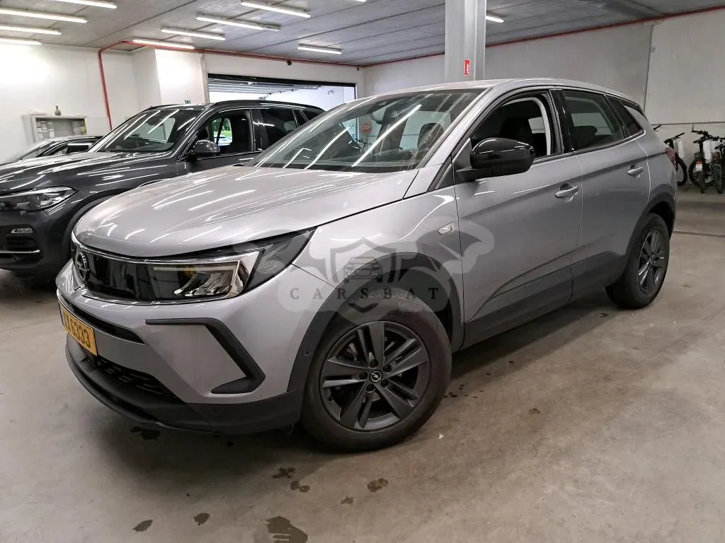 Opel Grandland 1.2 Business 2022