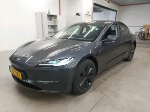 Tesla Model 3 Long Range 2025