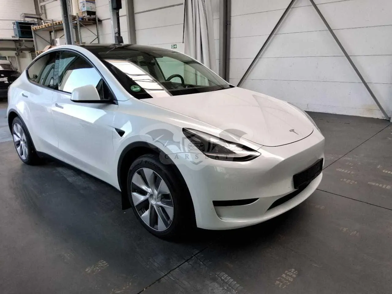 Tesla Model Y Standard Range 2023