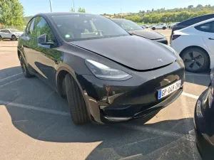 Tesla Model Y Long Range 2023