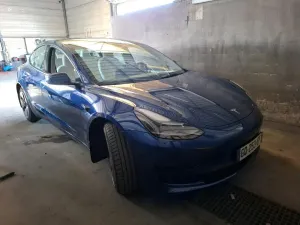Tesla Model 3 Standard Range 2023