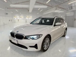BMW 3 Series Touring 318d Business Advantage 2020