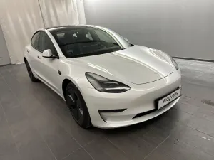 Tesla Model 3 75 kWh 2023