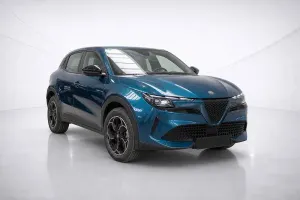 Alfa Romeo Junior 51 kWh 2025
