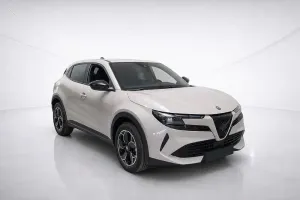 Alfa Romeo Junior 51 kWh 2025