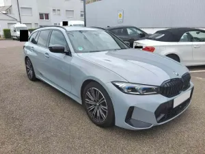 BMW 3 Series Touring 330d 2023