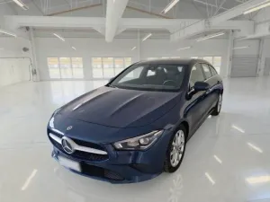 Mercedes-Benz CLA Shooting Brake 180d Business Extra 2022