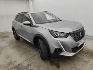 Peugeot 2008 1.2i Allure 2020