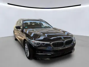 BMW 5 Series Touring 520d 2020