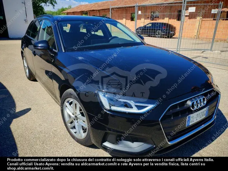 Audi A4 40 TFSI Business 2022