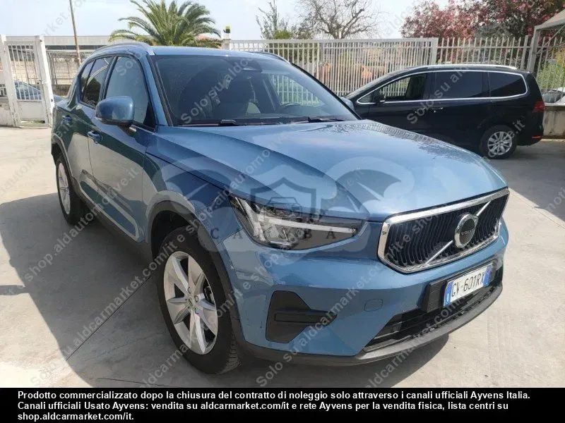 Volvo XC40 B3 Core 2024