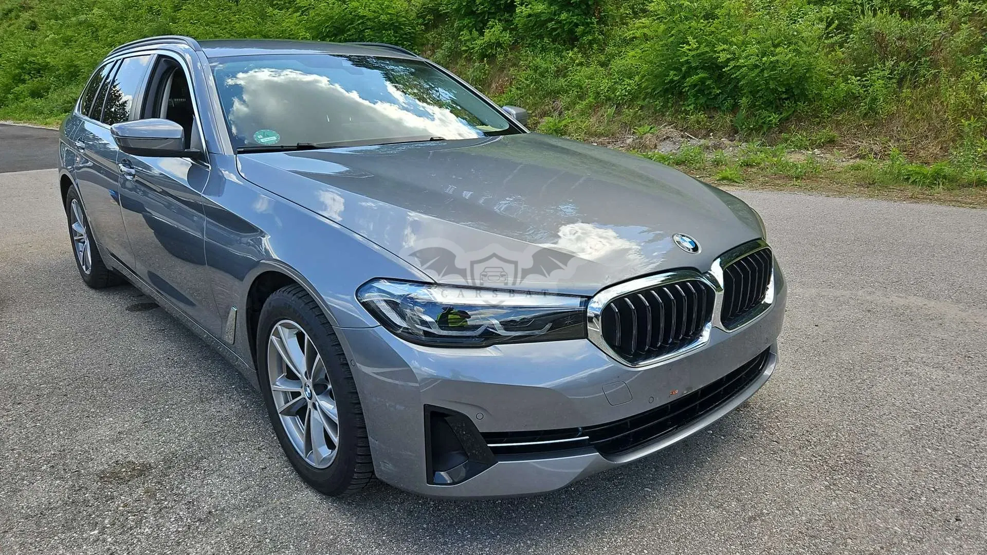 BMW 5 Series Touring 520d 2023