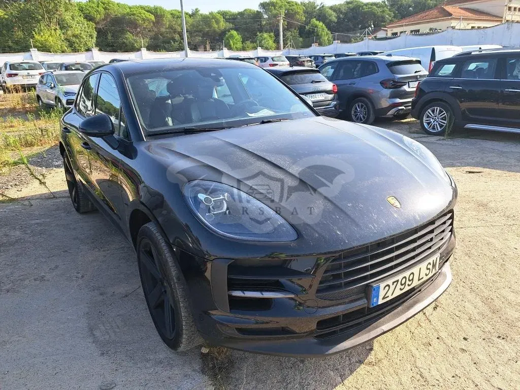 Porsche Macan 2.0 2021