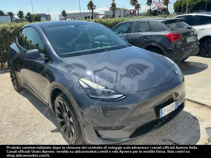 Tesla Model Y 58 kWh 2023