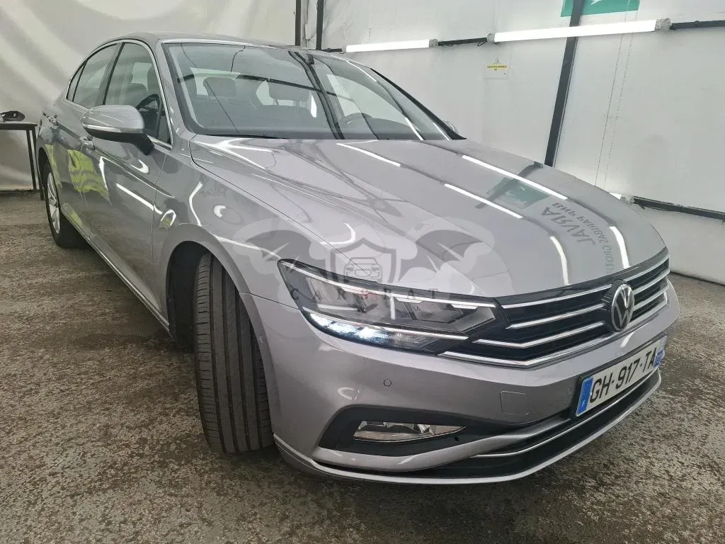 Volkswagen Passat 2.0 TDI Business 2022