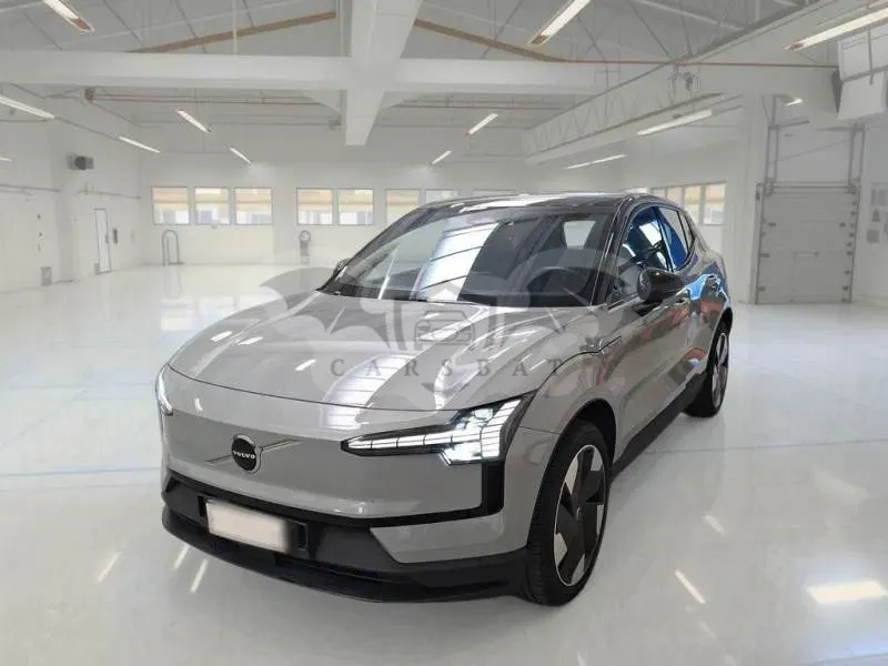 Volvo EX30 Extended Range Plus 2024