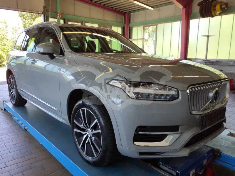 Volvo XC90 T8 Core 2024