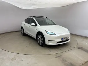 Tesla Model Y Long Range 2023