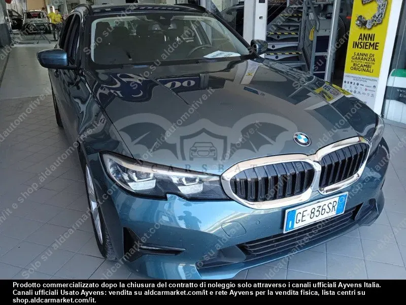 BMW 3 Series Touring 320d Business 2021