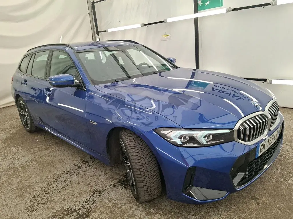BMW 3 Series Touring 320e M Sport 2022