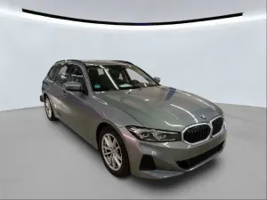 BMW 3 Series Touring 320d 2023
