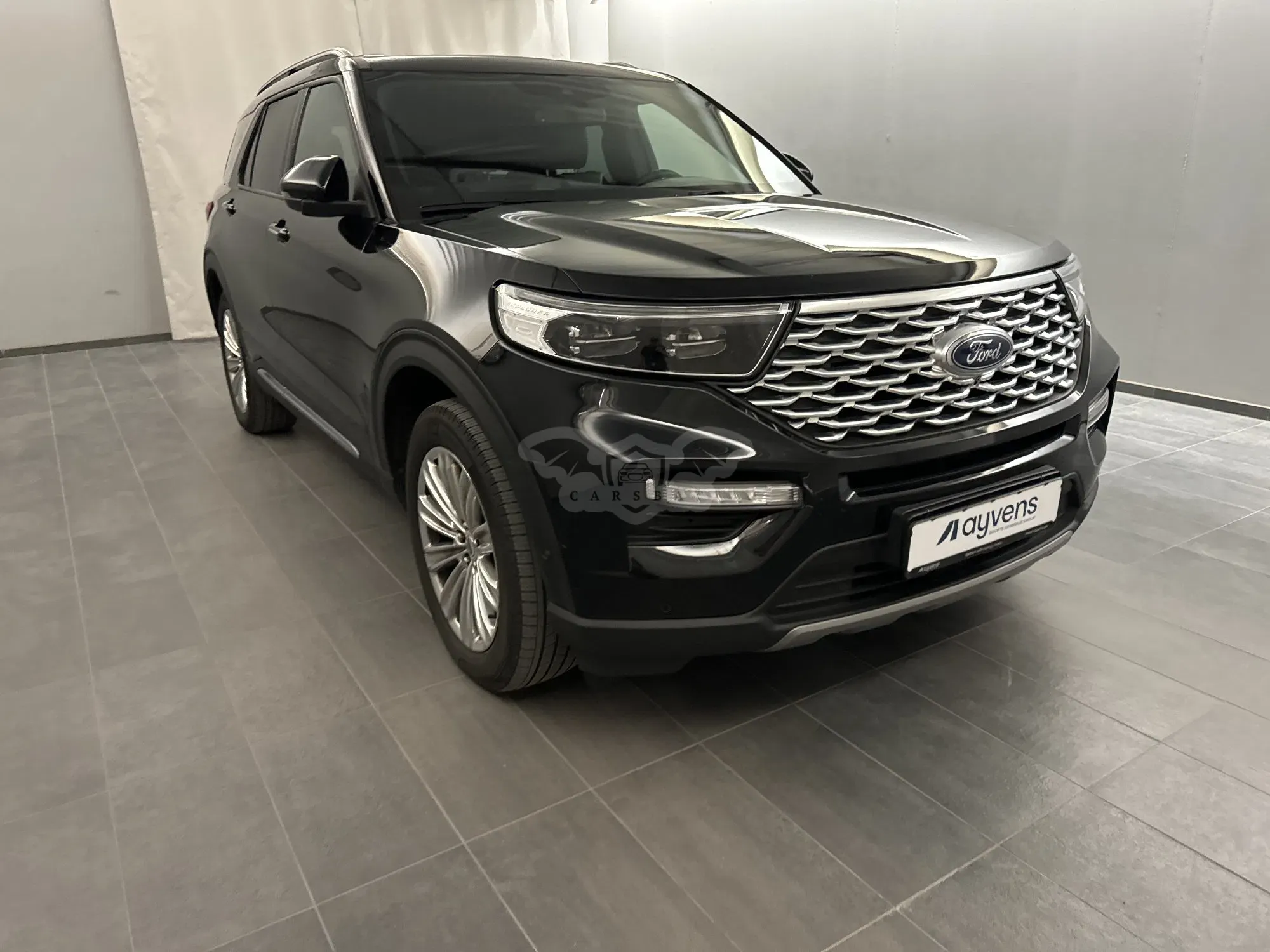 Ford Explorer Platinum 2022