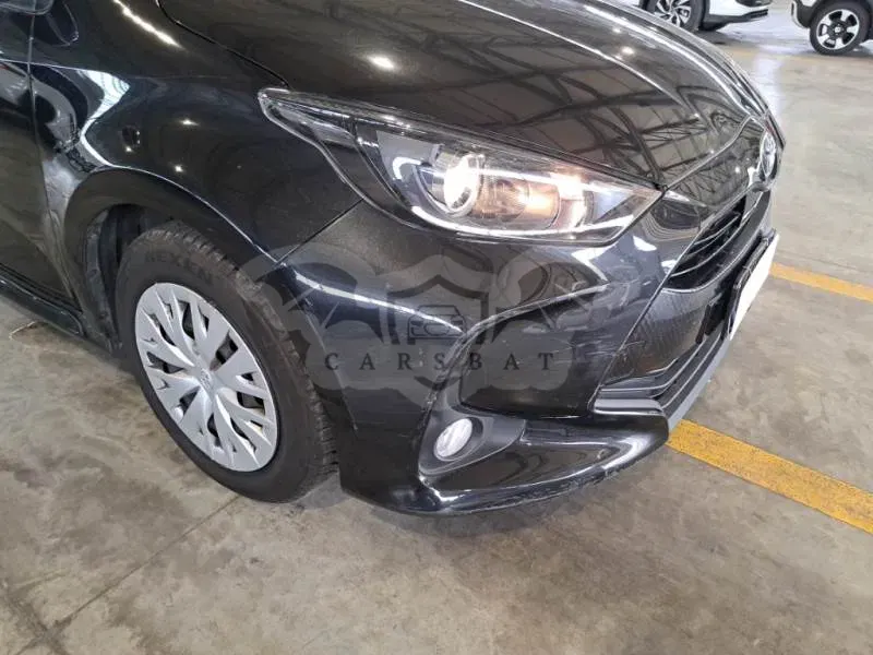 Toyota Yaris 1.0 Business 2022