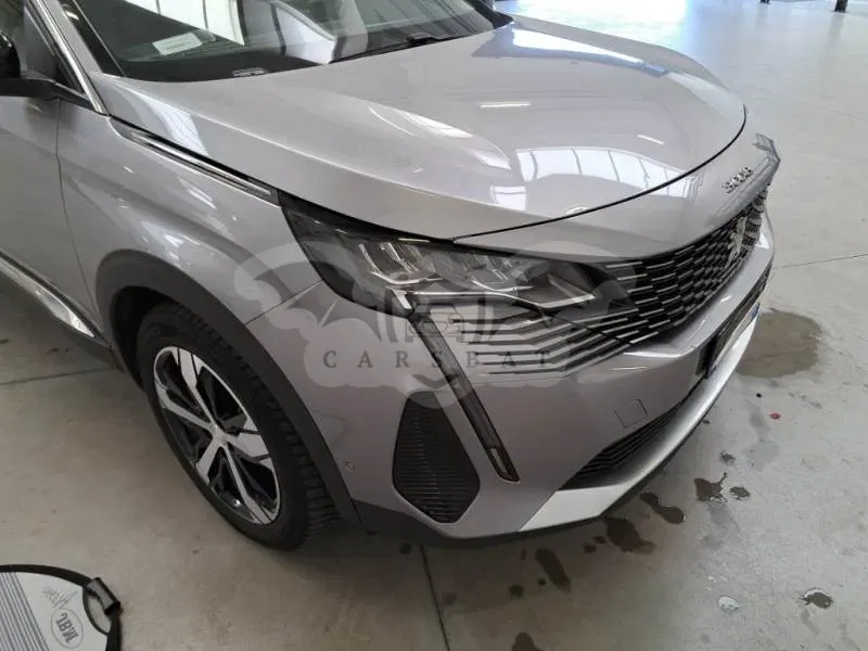 Peugeot 3008 1.5 HDI Allure 2022