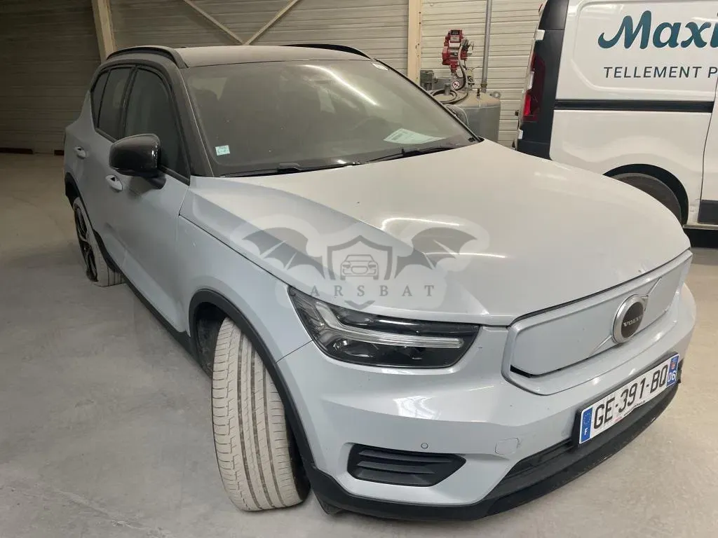 Volvo XC40 Plus 2021