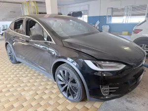 Tesla Model X 75 kWh 2020
