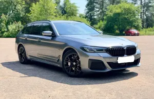 BMW 5 Series Touring 530e High Executive M sport 2022