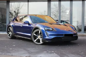 Porsche Taycan 4 93 kWh 2022