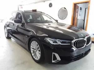 BMW 5 Series Touring 530e Luxury 2022
