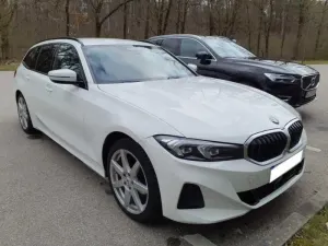 BMW 3 Series Touring 318i 2023