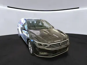 Volkswagen Passat Variant 2.0 TSI Elegance 2021