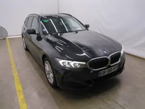 BMW 3 Series Touring 320e Business Design 2023