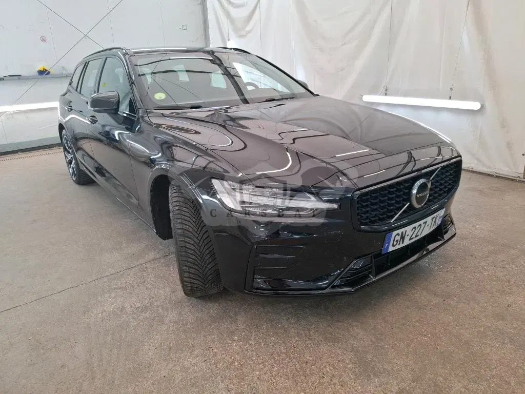 Volvo V60 B4 Plus 2023