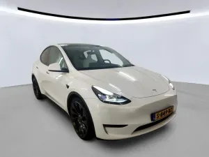 Tesla Model Y Performance 78 kWh 2023