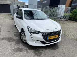 Peugeot 208 1.2i Active 2022