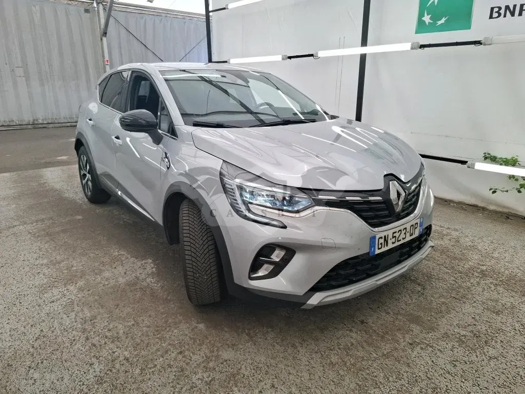 Renault Captur / QM3 Techno 2023